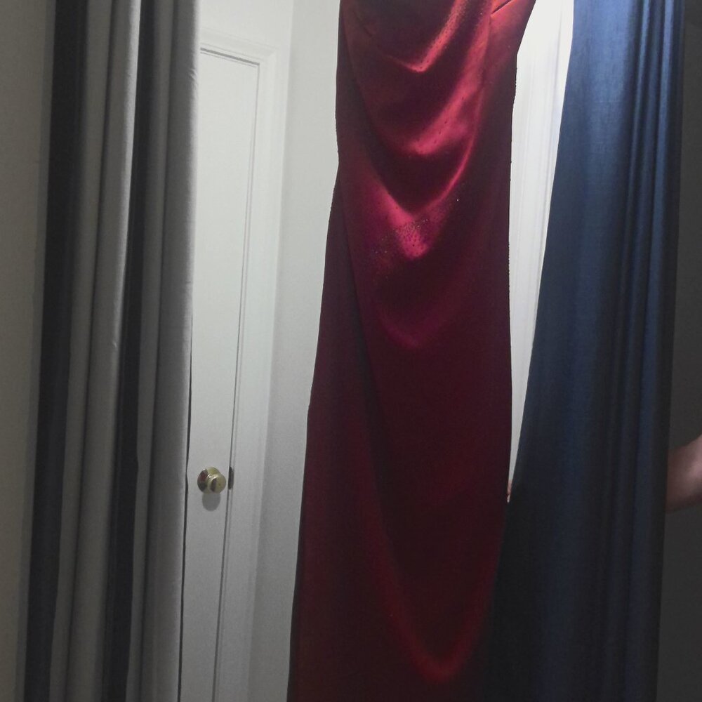 Red Dress - Rampage Semi-Formal - Picture 3 of 14